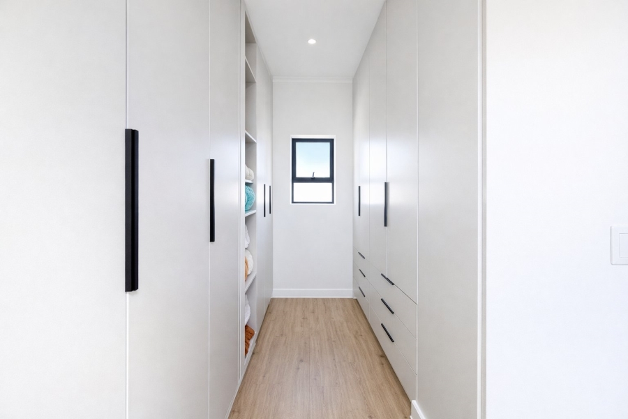 4 Bedroom Property for Sale in Sandown Western Cape